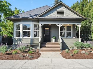 15 8th St, Petaluma, CA 94952