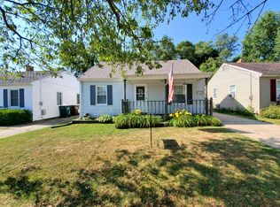 1129 W Rundle Ave, Lansing, MI 48910