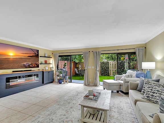 4th image of 1800 Embassy Drive #105