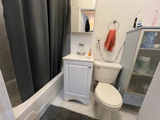 Rented by Corcoran | media 13