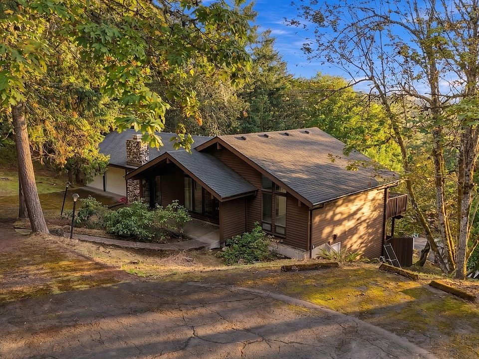 1st image of 551 Brookside Dr