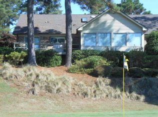 70 Hillcrest Rd, Pinehurst, NC 28374