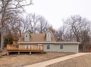 2141 Engle Lakes Rd, Barnhart, MO 63012