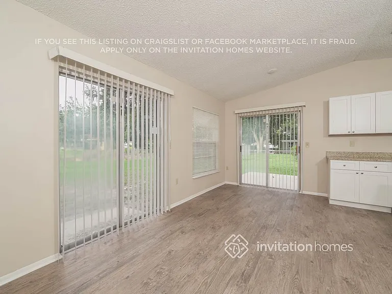 1325 Periwinkle Ct — Photo 5