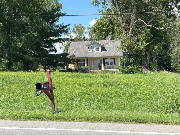 805 McMurry Blvd E, Hartsville, TN 37074