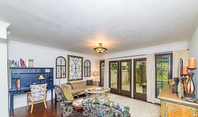 1st image of 1045 Shook Ave #126