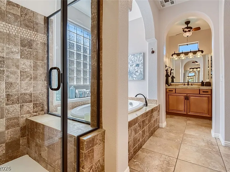1041 Baronet Dr — Photo 28