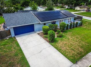 1120 Lakemont Dr, Valrico, FL 33594