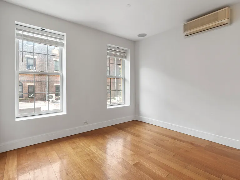204 W 140th St #2D — Photo 5