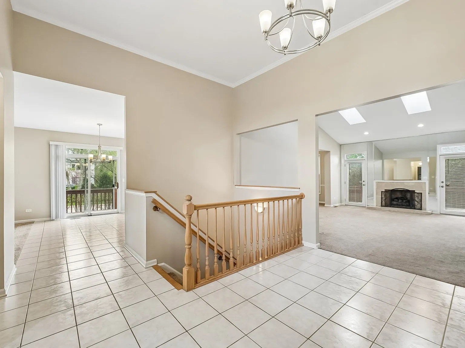 3 bed, 2175 sqft, $4,000 — Photo 2