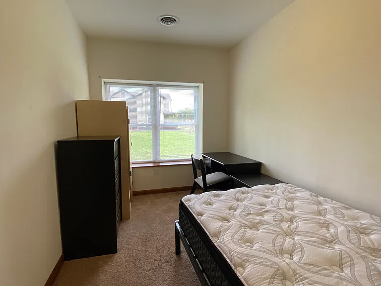 941 W 3rd St #5-1 — Photo 9