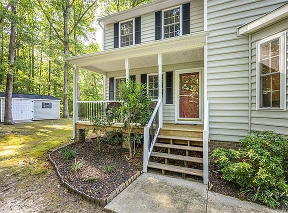 3rd image of 2031 Piping Tree Ferry Rd