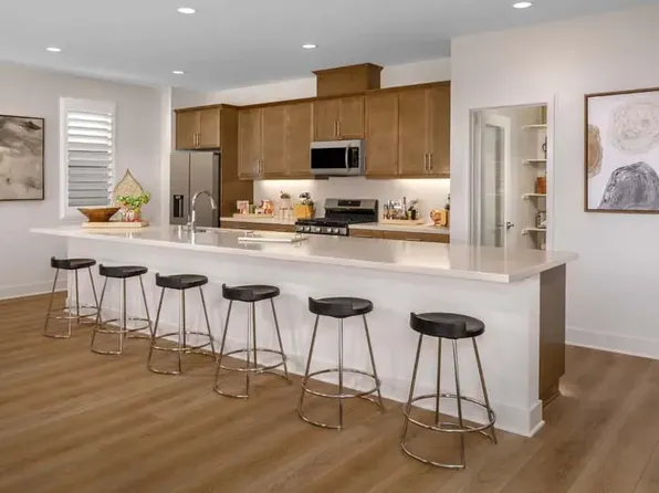 9056 Carson Ave, Hesperia, CA 92344