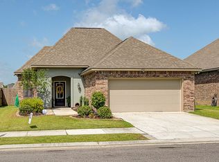 17612 Waterloo Dr, Baton Rouge, LA 70817