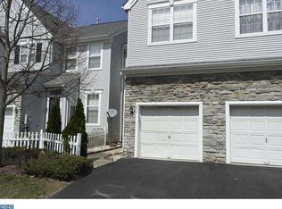 204 Dahlia Cir, Dayton, NJ 08810