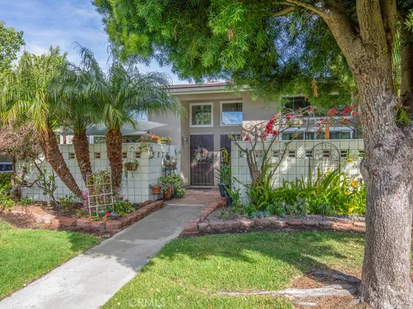 16 Via Castilla Unit C, Laguna Woods, CA 92637
