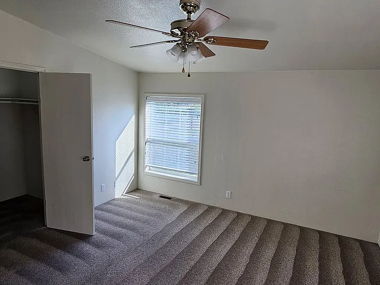 3312 Upper River Rd — Photo 18