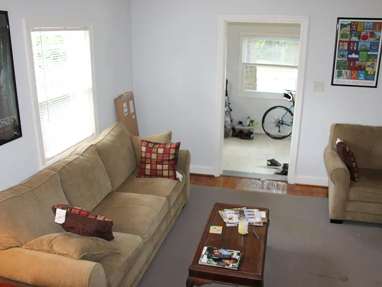 631 N Oakland St — Photo 3