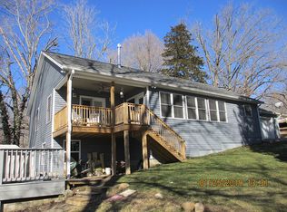 8616 S Riser Dr, Nineveh, IN 46164