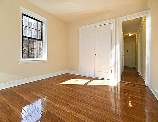 Rented by SW Queens Mezzanine | media 32