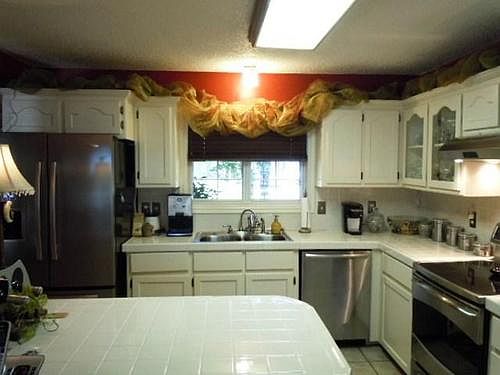 4th image of 517 Lincoln Hill Dr