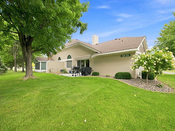 5th image of 724 85th Ln NW