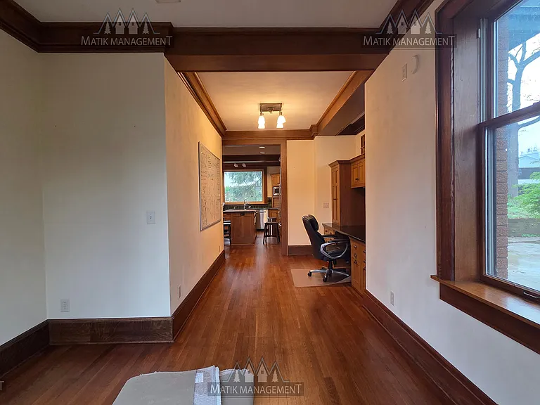522 14th Ave SW — Photo 42