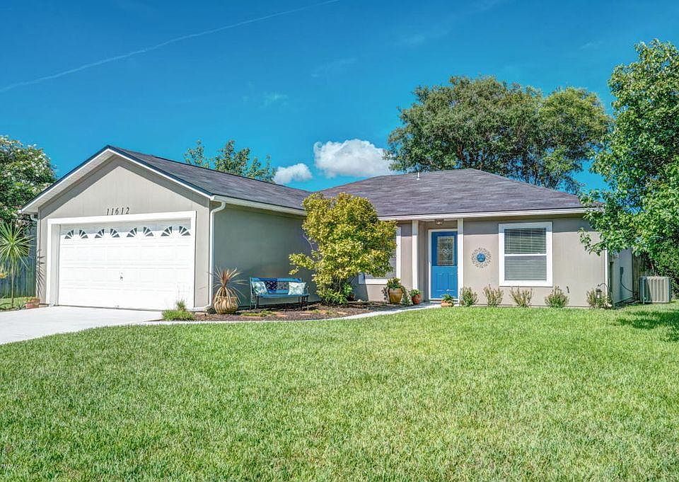 1st image of 11612 Twin Oaks Dr