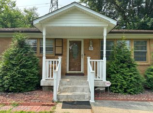 5918 Bluestone Rd, Louisville, KY 40219