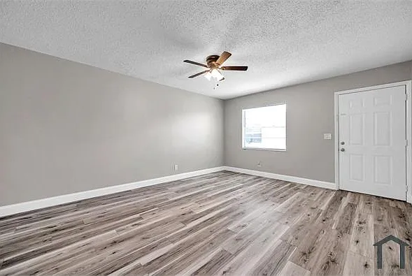 6407 S Roberts Ave #B — Photo 6