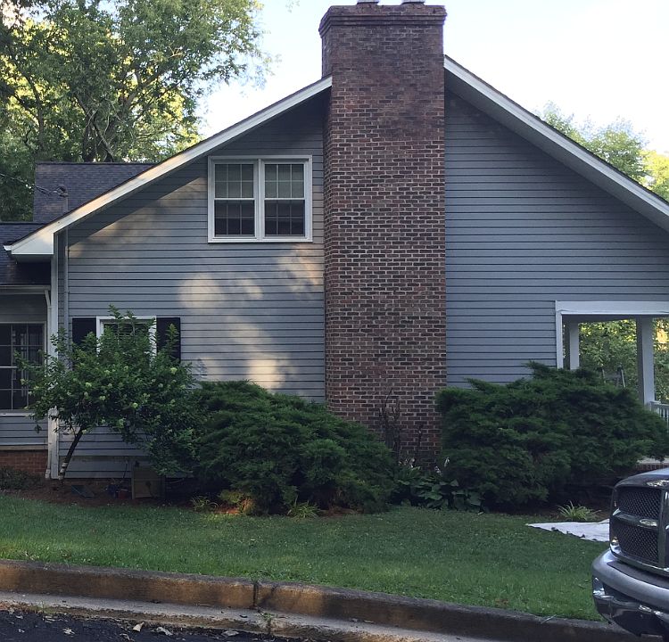 2nd image of 2812 Steven Dr
