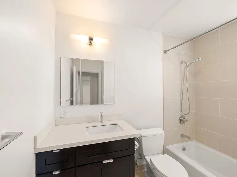 4441 Balboa St #2 — Photo 23