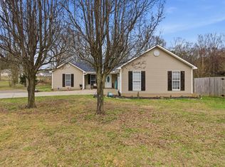 42 Moore Rd, Somerville, AL 35670