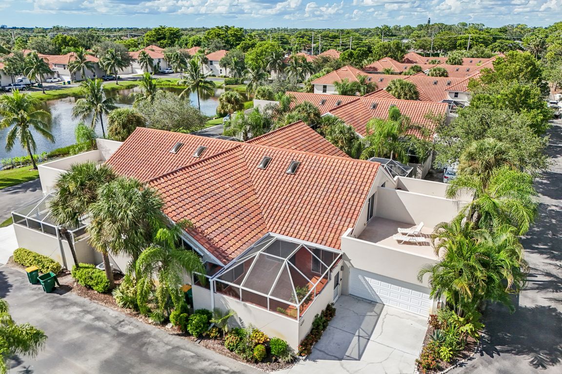 Covey Cir 9c-S2009-033.jpg