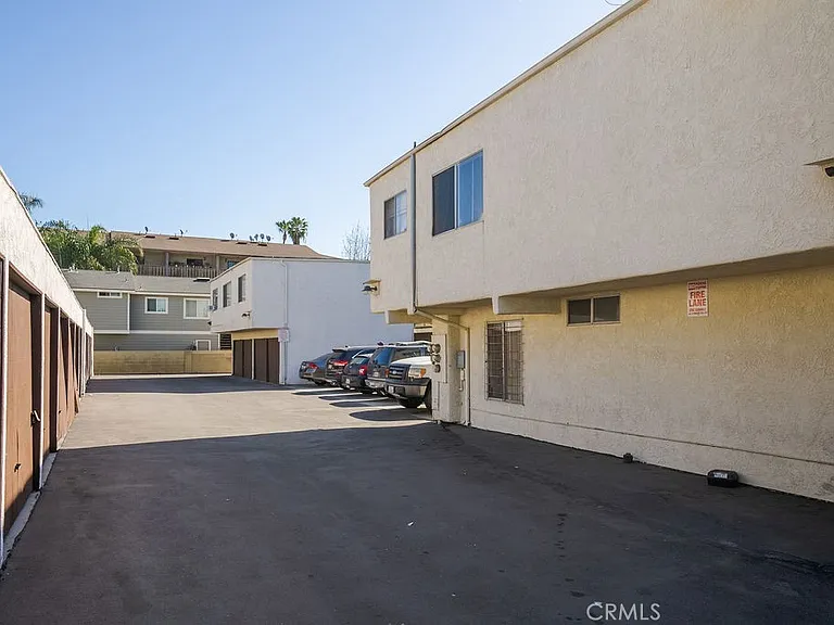 17516 Grand Ave #1 — Photo 3