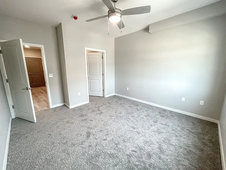 620 Research Dr — Photo 30