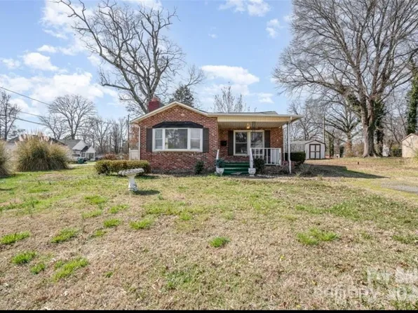 308 S 8th St, Bessemer City, NC 28016