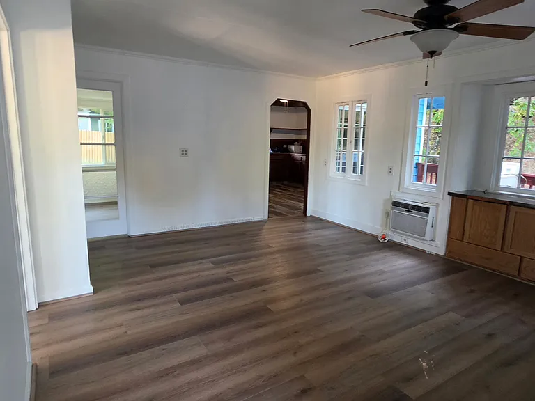 3526 Country Club Dr — Photo 2