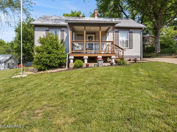 201 Church Hill St, Bonnots Mill, MO 65016
