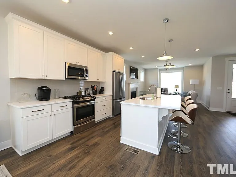1637 Tunnel St — Photo 7