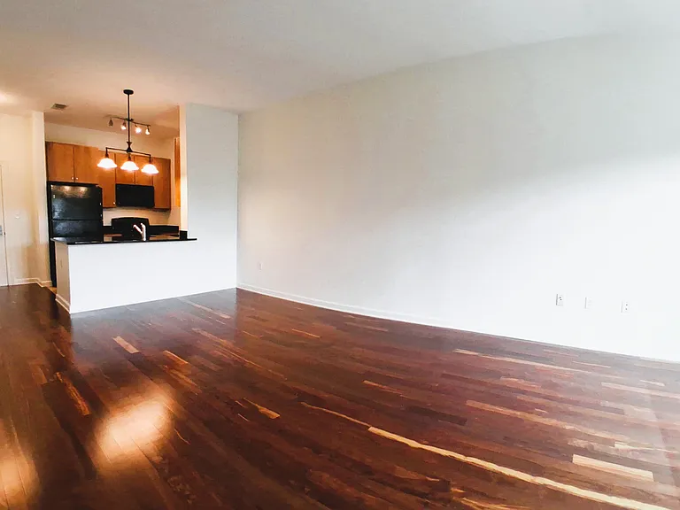 Quiet, Newly Renovated Penthouse Condo Convenient to Boston and Cambridge