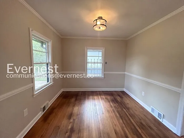 1728 Valencia Rd — Photo 8