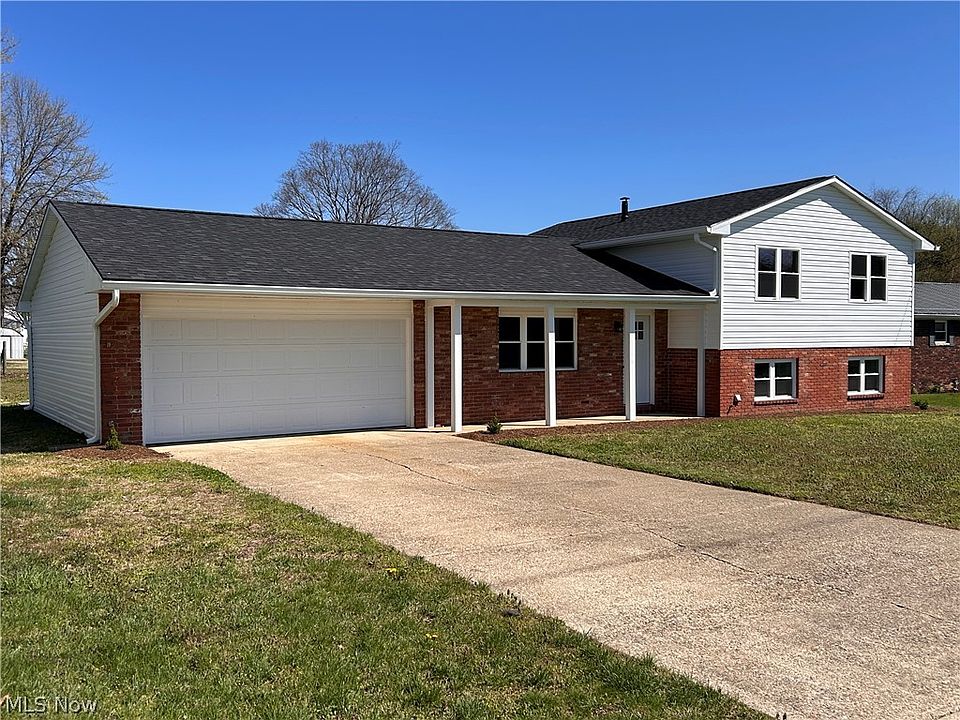 1st image of 114 Devol Dr