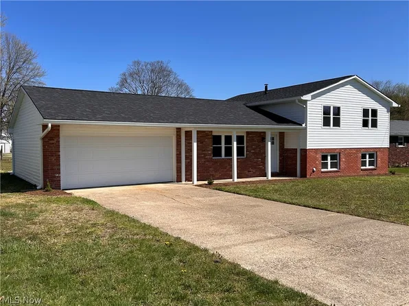 114 Devol Dr, Marietta, OH 45750