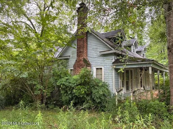 267 Lewis St S, Florence, MS 39073