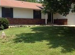 6 Driver Ct, Saint Peters, MO 63376
