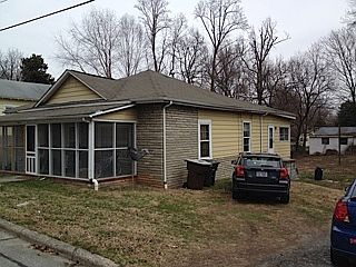 1st image of 911 Englewood St