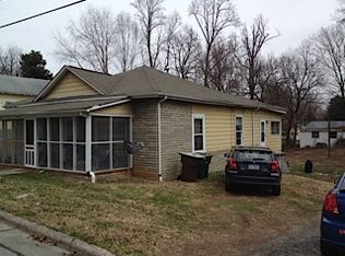 911 Englewood St, Greensboro, NC 27403