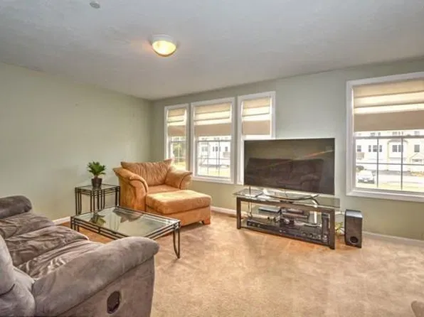 41 Boston Rd, North Billerica, MA 01862