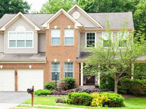 528 E Skyline Dr, Purcellville, VA 20132